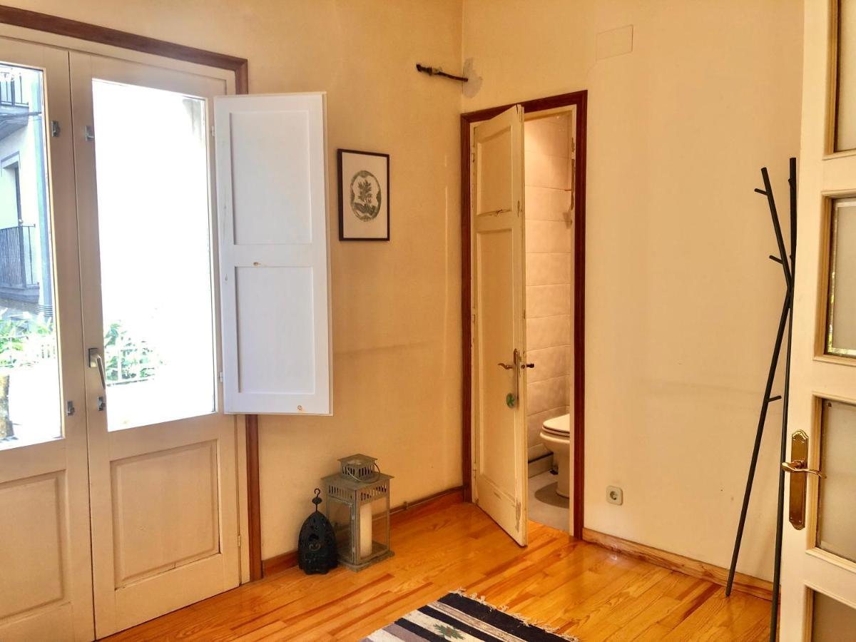 Maison Biscuit. Apartament A La Placa De La Vila Camprodon Exterior foto
